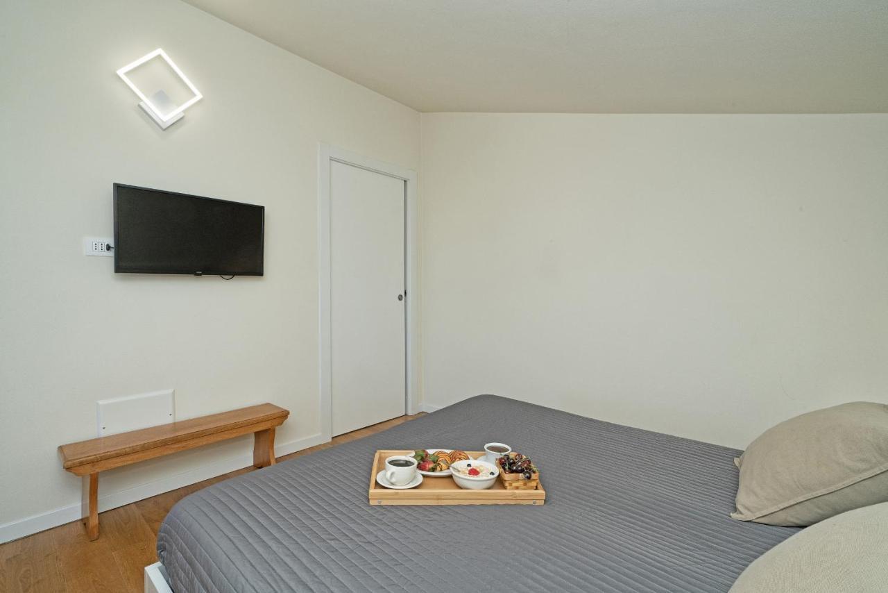 Apartament Borgo Del Grillo P2-9 By Wonderful Italy Sirmione Zewnętrze zdjęcie