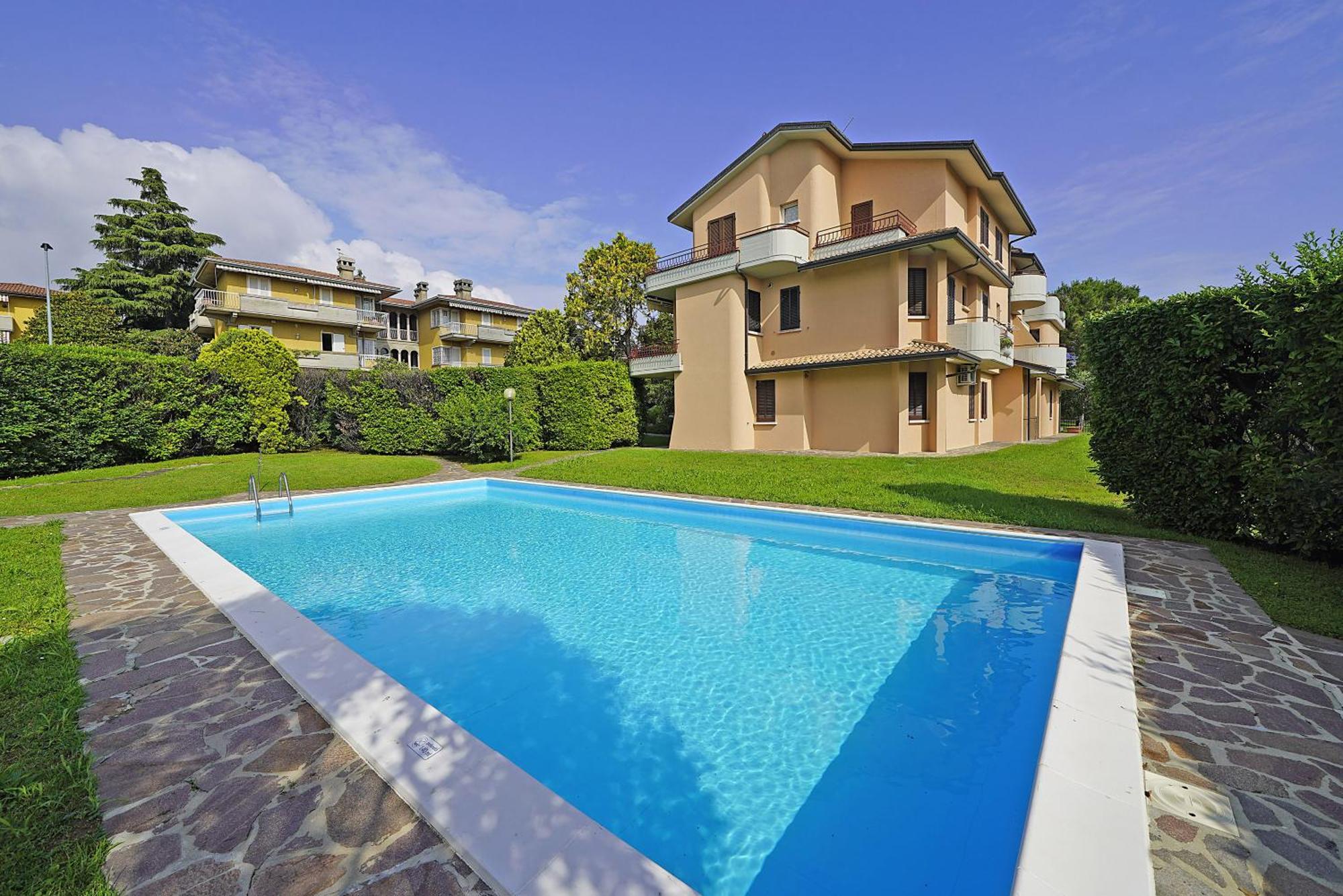 Apartament Borgo Del Grillo P2-9 By Wonderful Italy Sirmione Zewnętrze zdjęcie